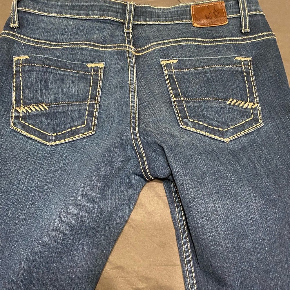 Women’s size 29 regular length boot cut jeans
